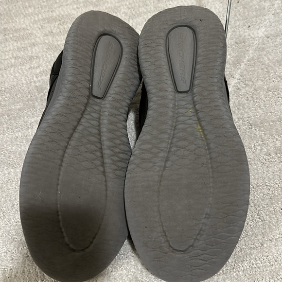 Men's Skechers Classic Fit Air Cooled Memory Foam slip on sneakers sz 8 used - Picture 6 of 6